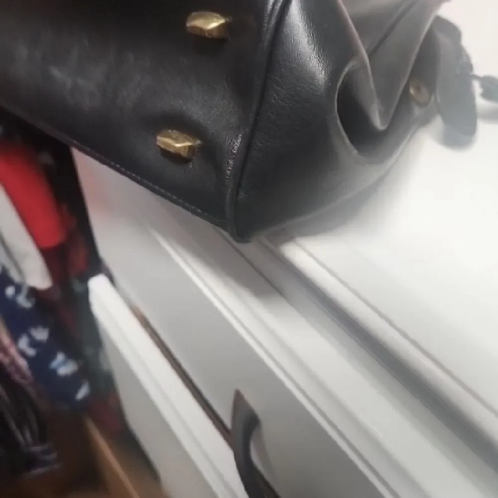 Etienne Aigner Leather Handbag - Picture 6 of 8